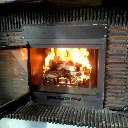Semesterbostad Jaccuzi,sauna,piano,fireplace,fiber,view , Quiet
